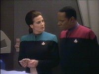 Jadzia und Sisko kommen Vantika auf die Spur.