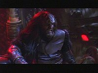 Erneut entkommt Archer dem Klingonen Duras
