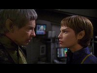 Soval bittet T'Pol nach Vulcan zurückzukehren.