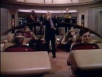 Picard hält die Begrüßungsrede