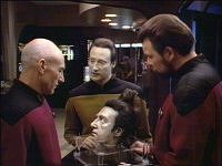 Picard, Data, Riker und Datas Kopf