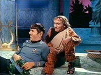 Der lachende Spock und Alexander.